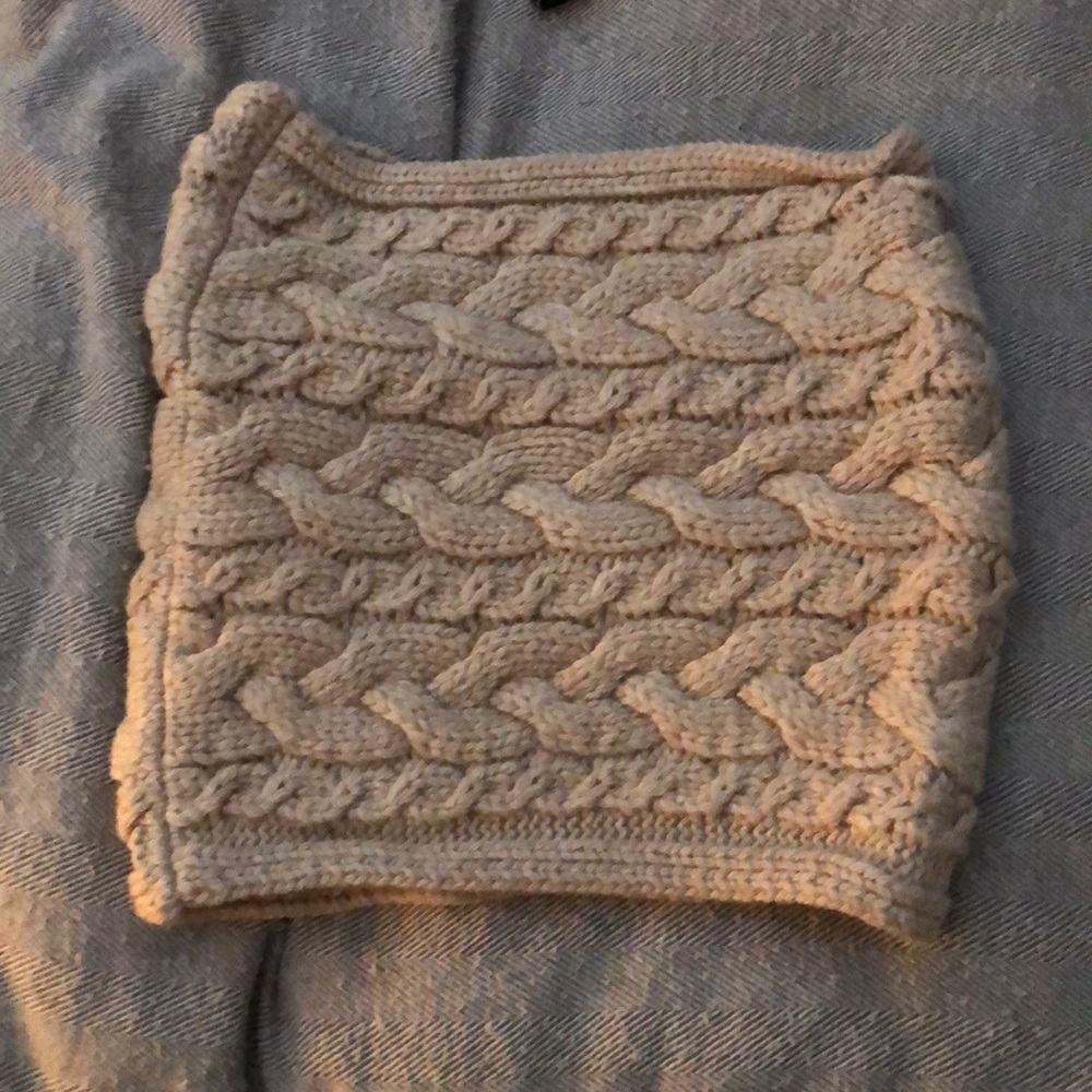Chunky knit scarf